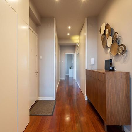 Carolina Roomy & Modern Apartment Porto Bagian luar foto